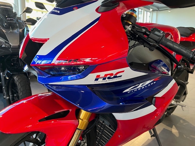 HONDA CBR 1000 RR-R Fireblade SP - 3