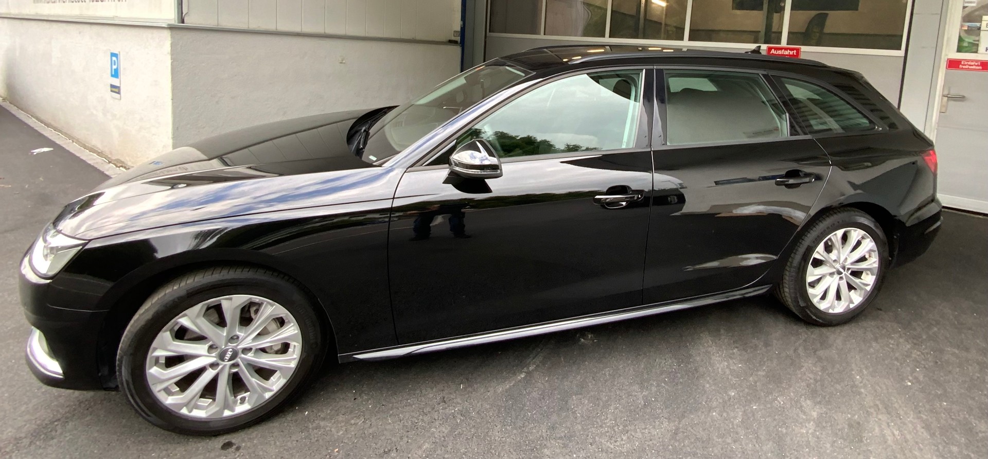 AUDI A4 Avant 40 TDI advanced Attraction quattro S-tronic - 3