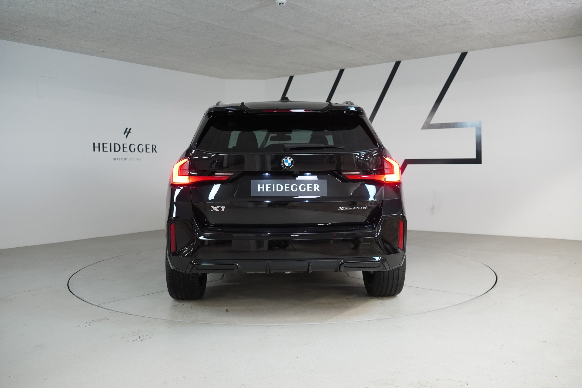 BMW X1 xDrive 23d 48V M Sport Pro - 6