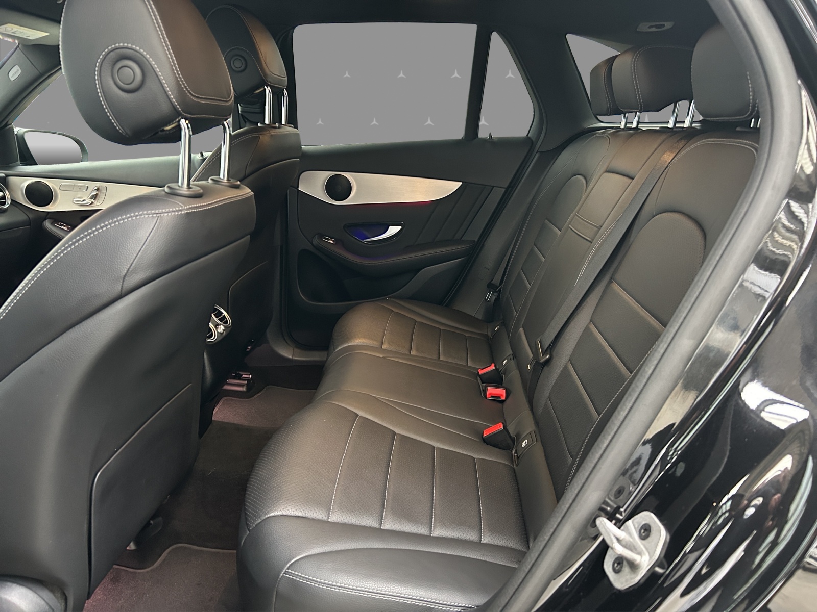 MERCEDES-BENZ GLC 200 AMG Line 4Matic 9G-Tronic - 15