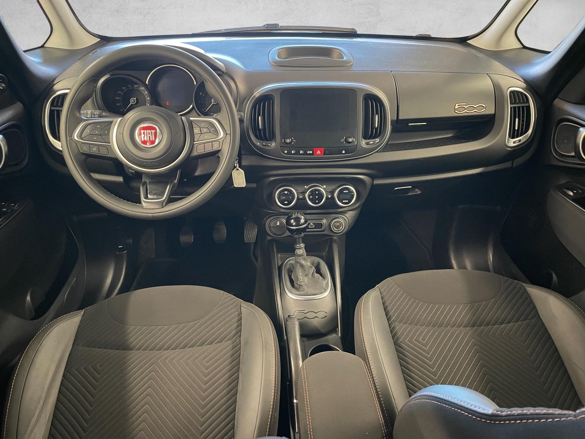 FIAT 500 L 1.4 T-Jet S-Design - 11