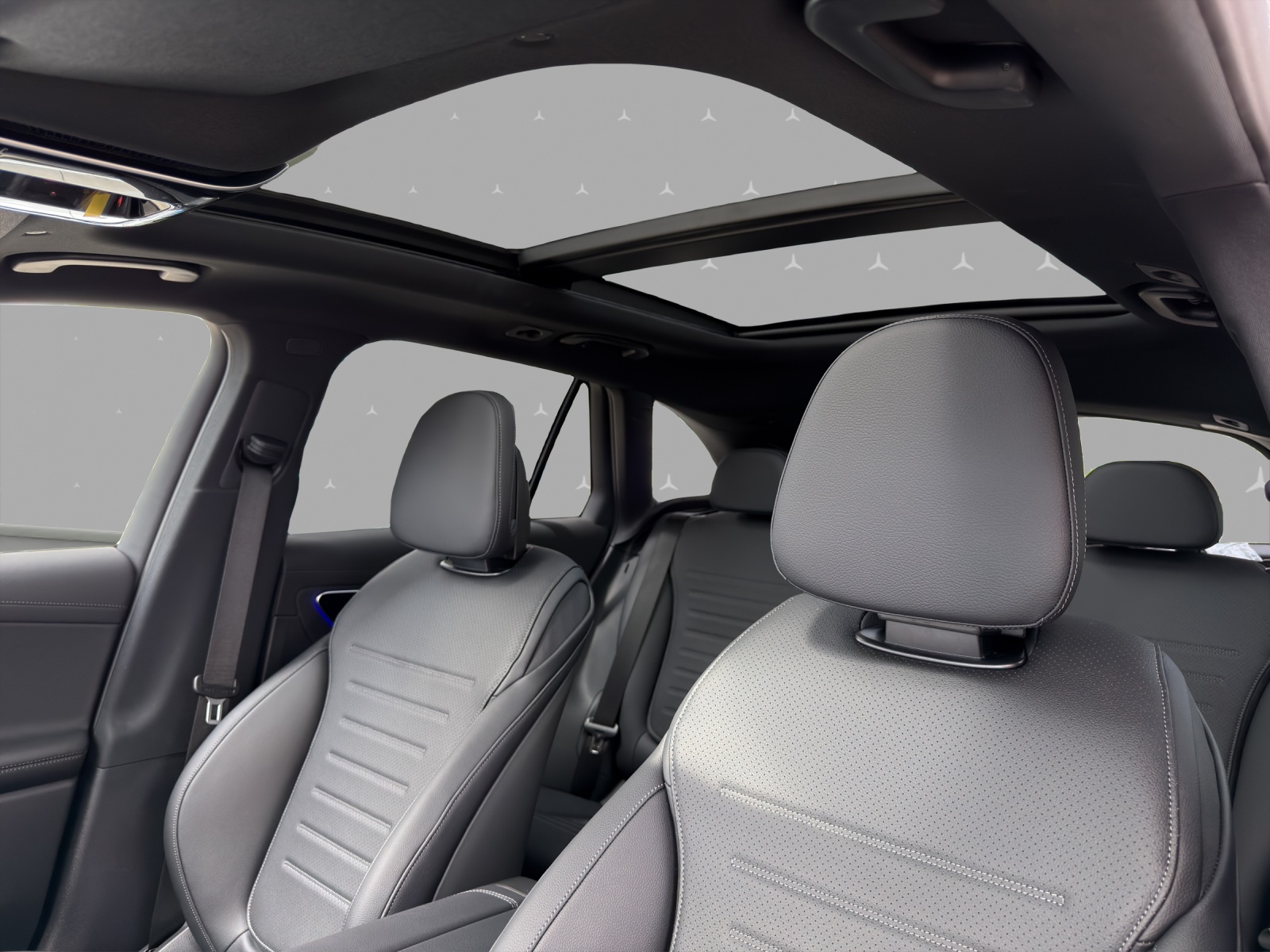 MERCEDES-BENZ GLC 300 4Matic 9G-Tronic - 9