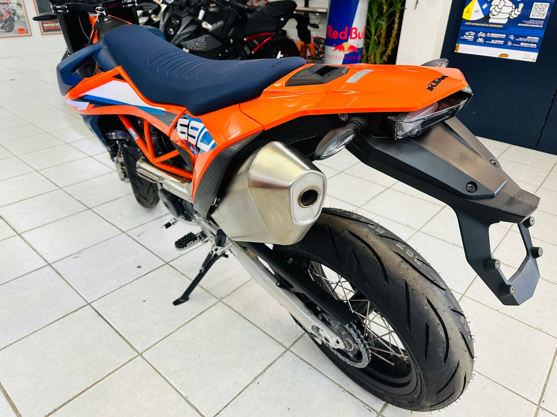 KTM 690 SMC R - 5