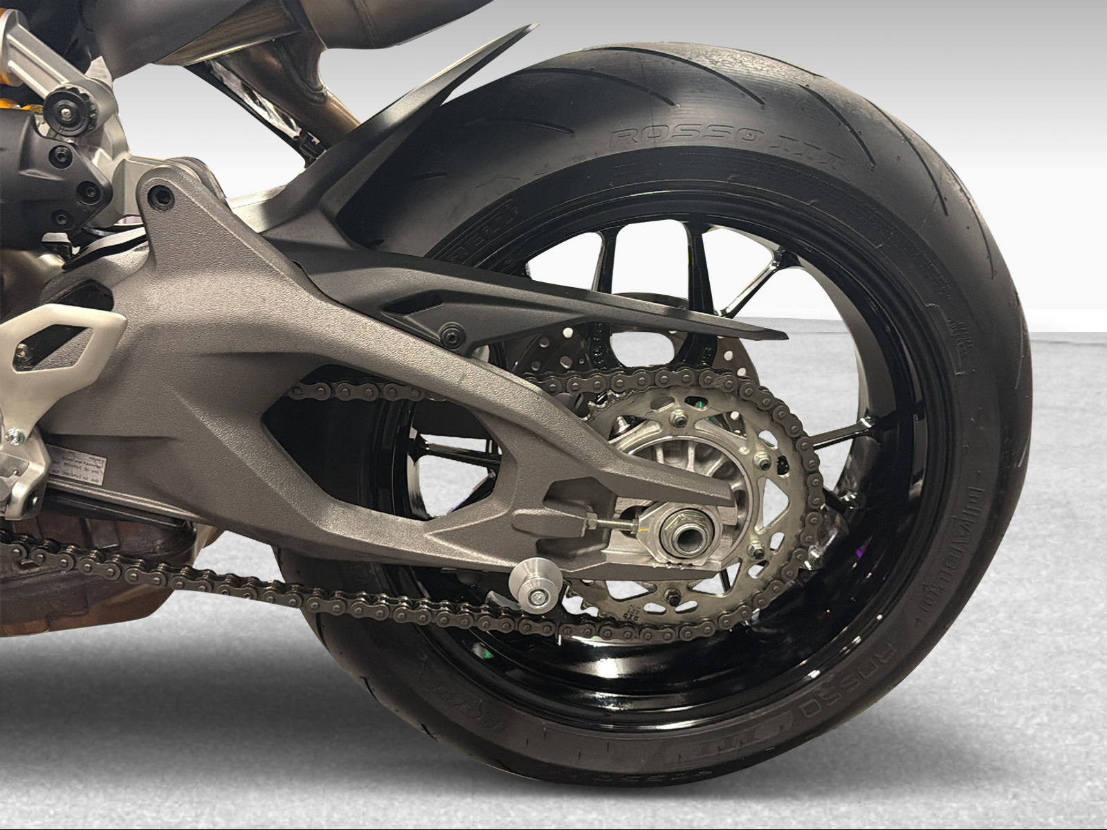 DUCATI 890 Superb. Panigale V2 S ABS - 10