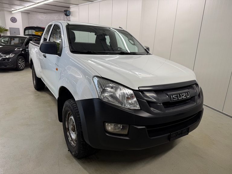Isuzu Occasion kaufen & verkaufen