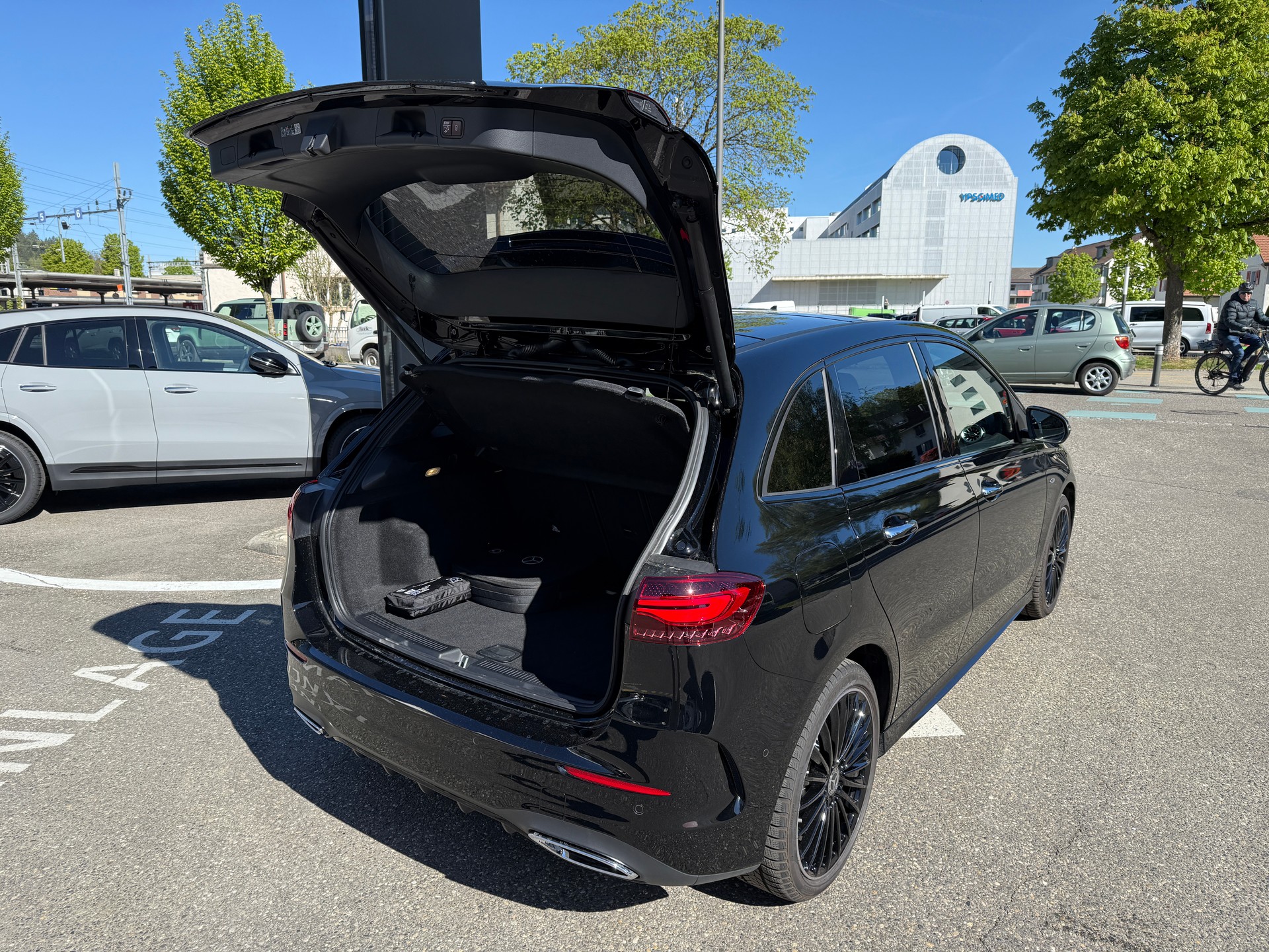MERCEDES-BENZ B 250 e 8G-DCT EQ Star - 9