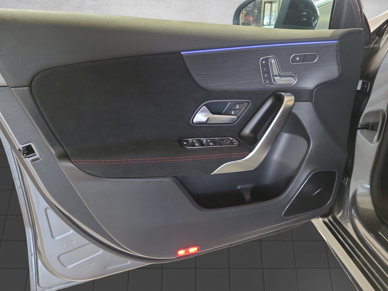 MERCEDES-BENZ A 250 AMG Line 4M W177 - 15