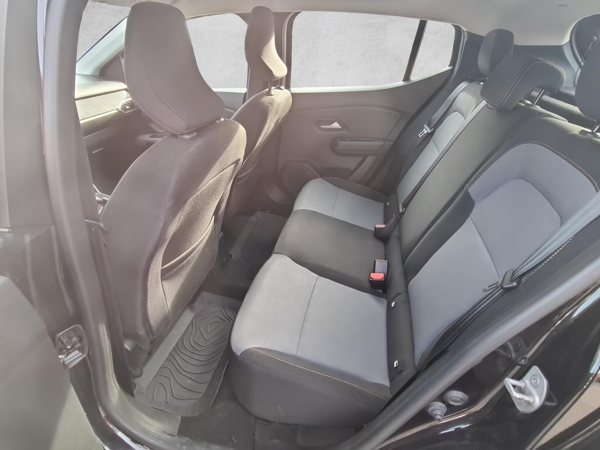 DACIA Sandero 1.0 TCe 90 Stepway Extreme - 15