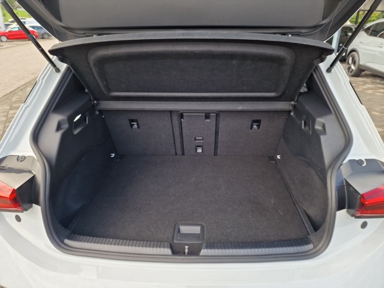 cupra Gallery 24