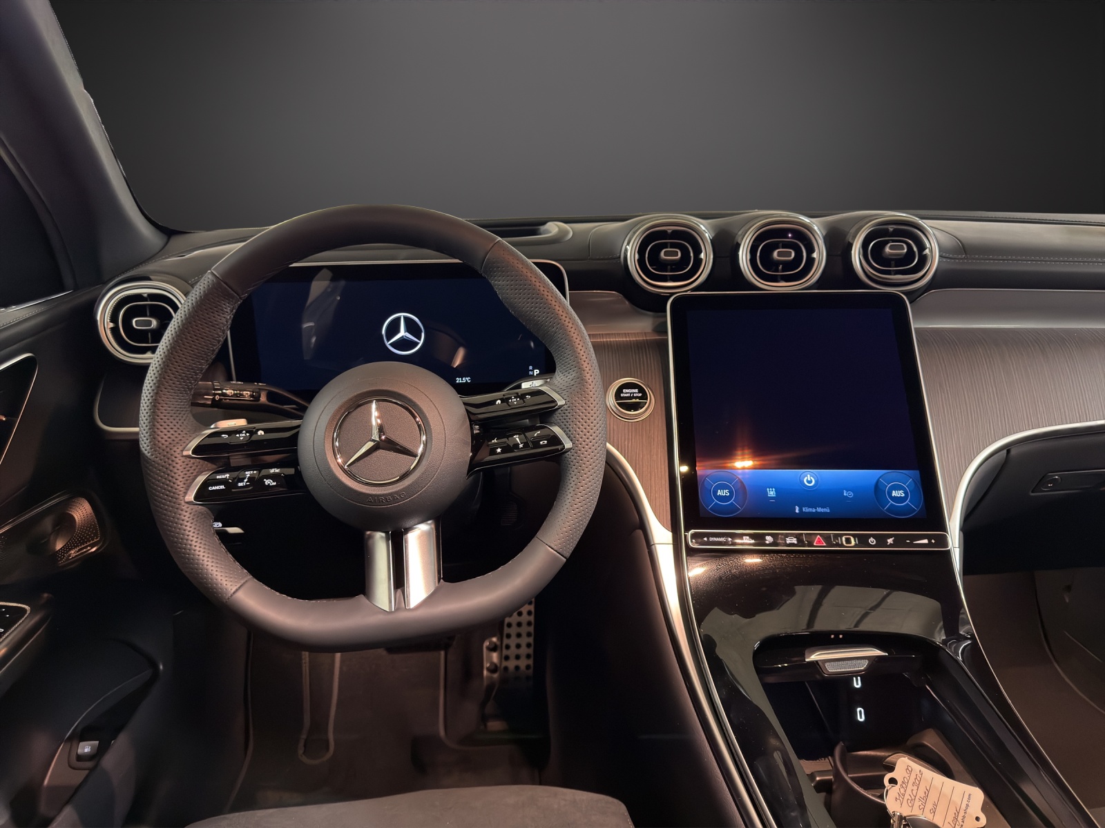 MERCEDES-BENZ GLC 300 e 4Matic 9G-Tronic - 12