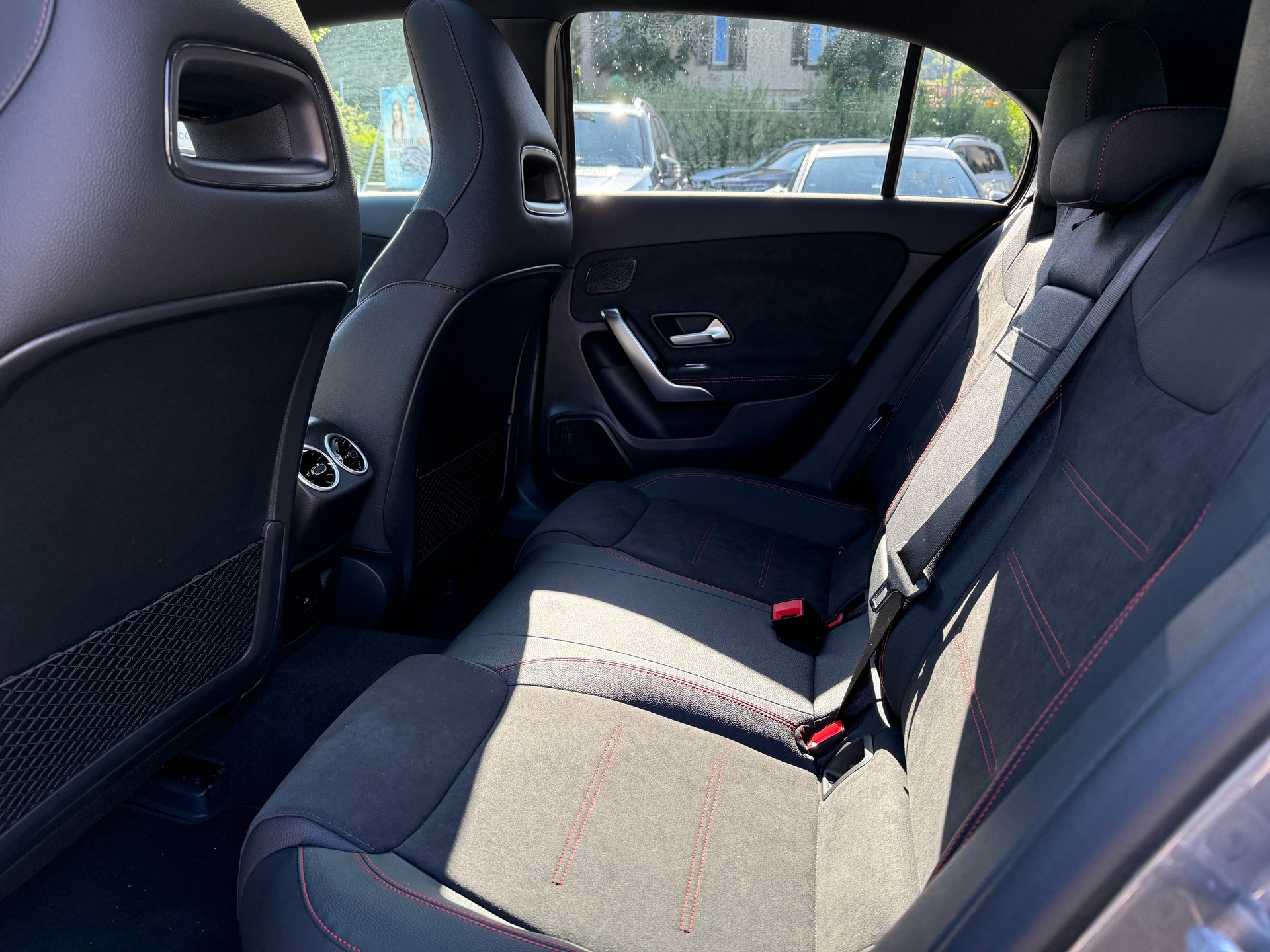 MERCEDES-BENZ A 200 Night Star 7G-DCT - 6