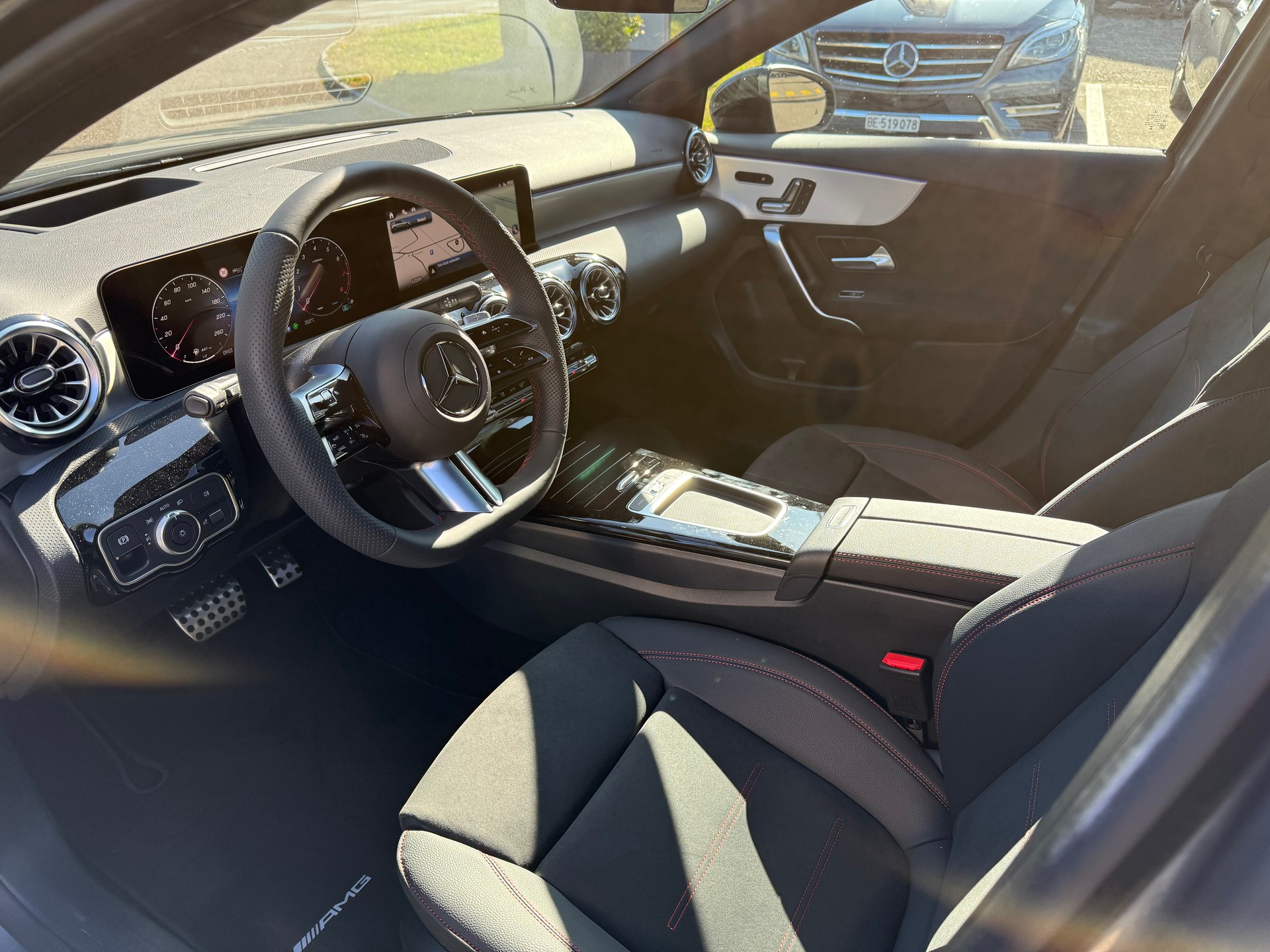 MERCEDES-BENZ A 200 Night Star 7G-DCT - 4