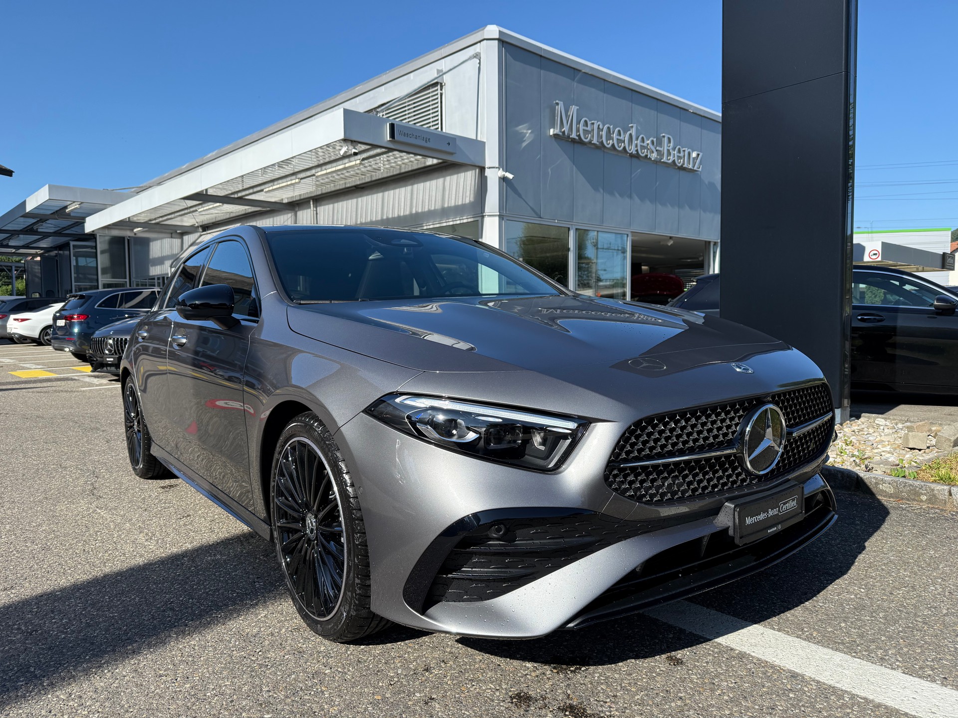 MERCEDES-BENZ A 200 Night Star 7G-DCT