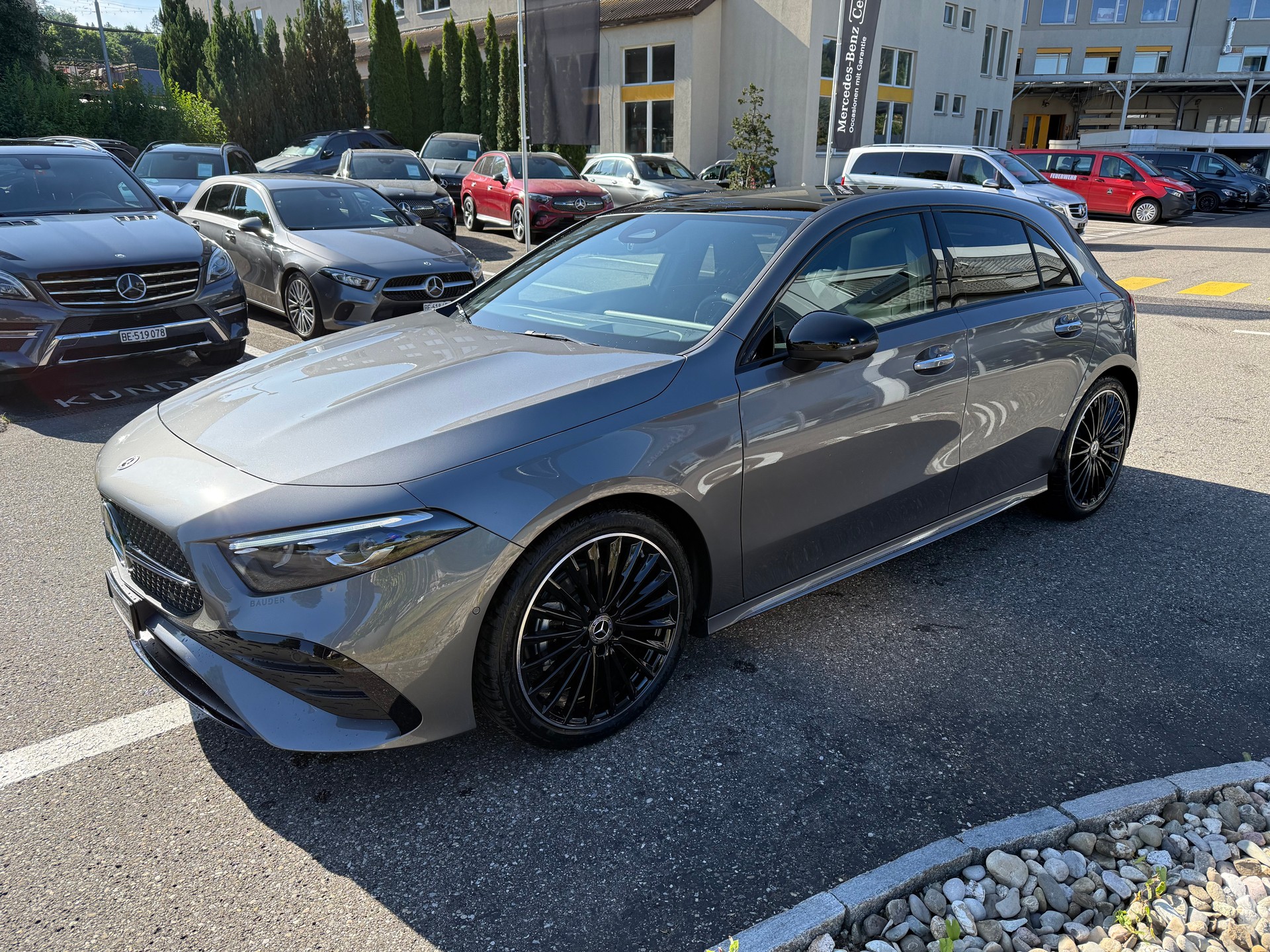 MERCEDES-BENZ A 200 Night Star 7G-DCT - 3