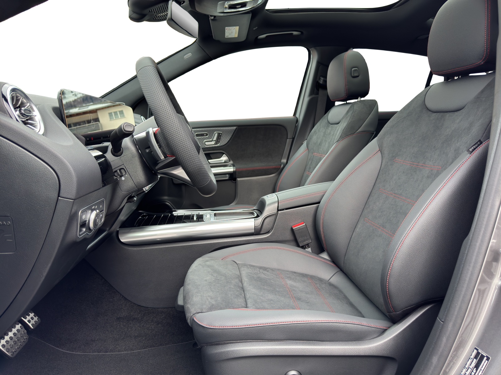 MERCEDES-BENZ GLA 250 4Matic Swiss Star - 9