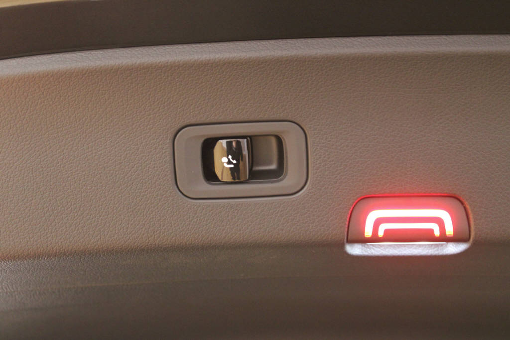 MERCEDES-BENZ GLC 300 4Matic AMG Line Coupé - 14