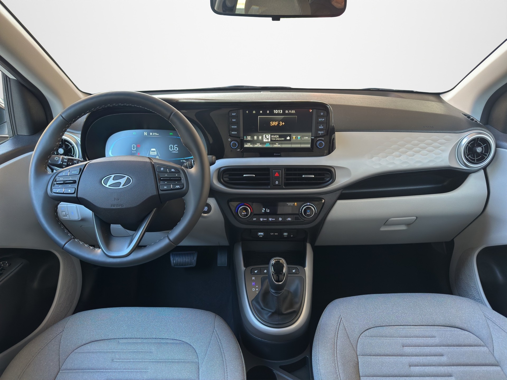 HYUNDAI i10 1.2 Vertex Aut. - 13