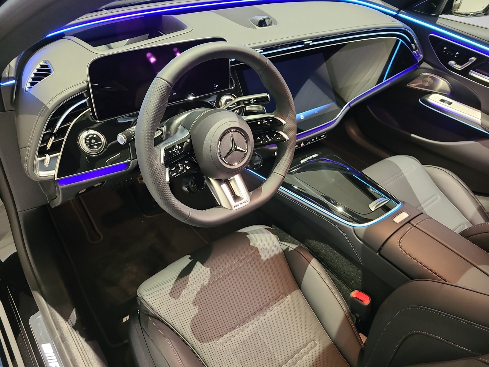 MERCEDES-BENZ E 53 Hybrid T 4Matic+ 9G-Tronic - 7