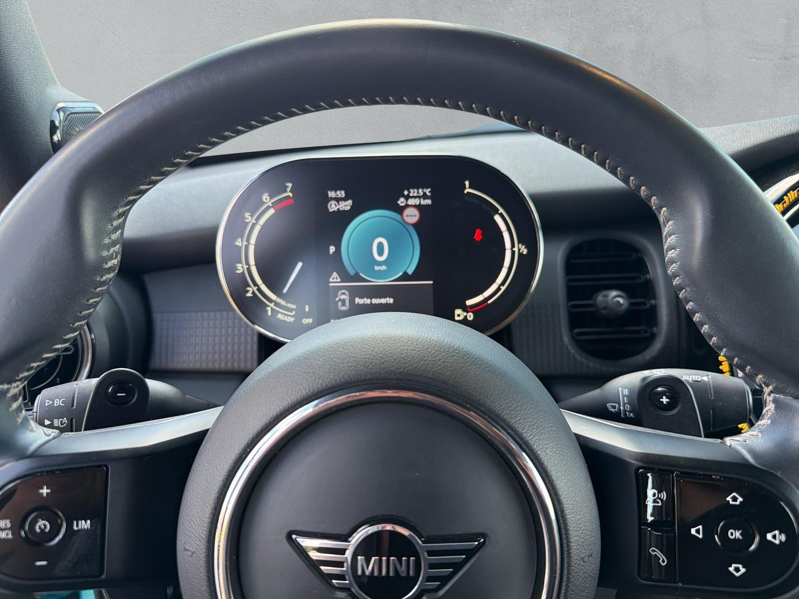 MINI Cooper S Cabrio F57 2.0i (CH) - 23