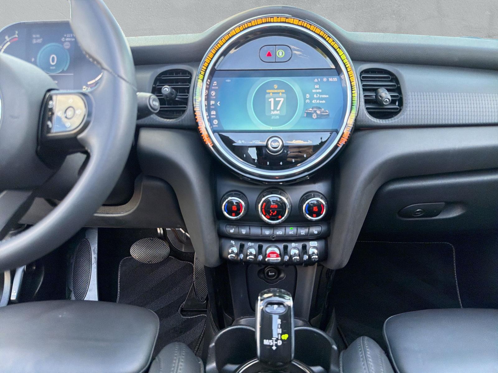 MINI Cooper S Cabrio F57 2.0i (CH) - 18