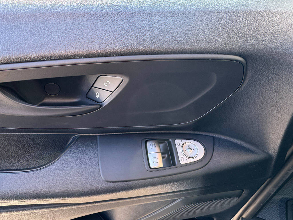 MERCEDES-BENZ Vito 119 CDI 4x4 Kasten Pro lang - 13