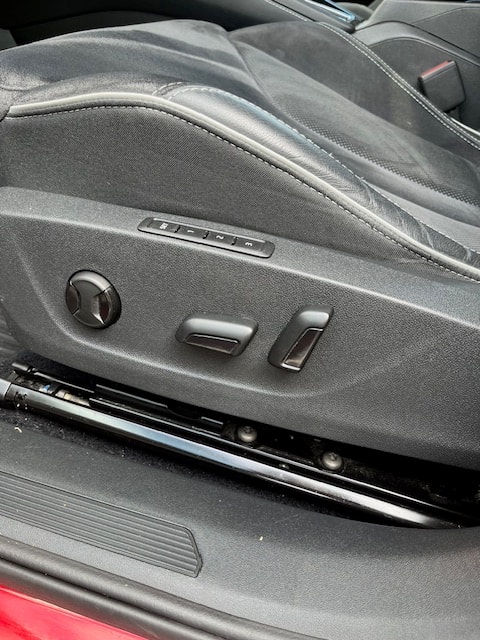 SKODA Enyaq iV 80x SportLine - 9