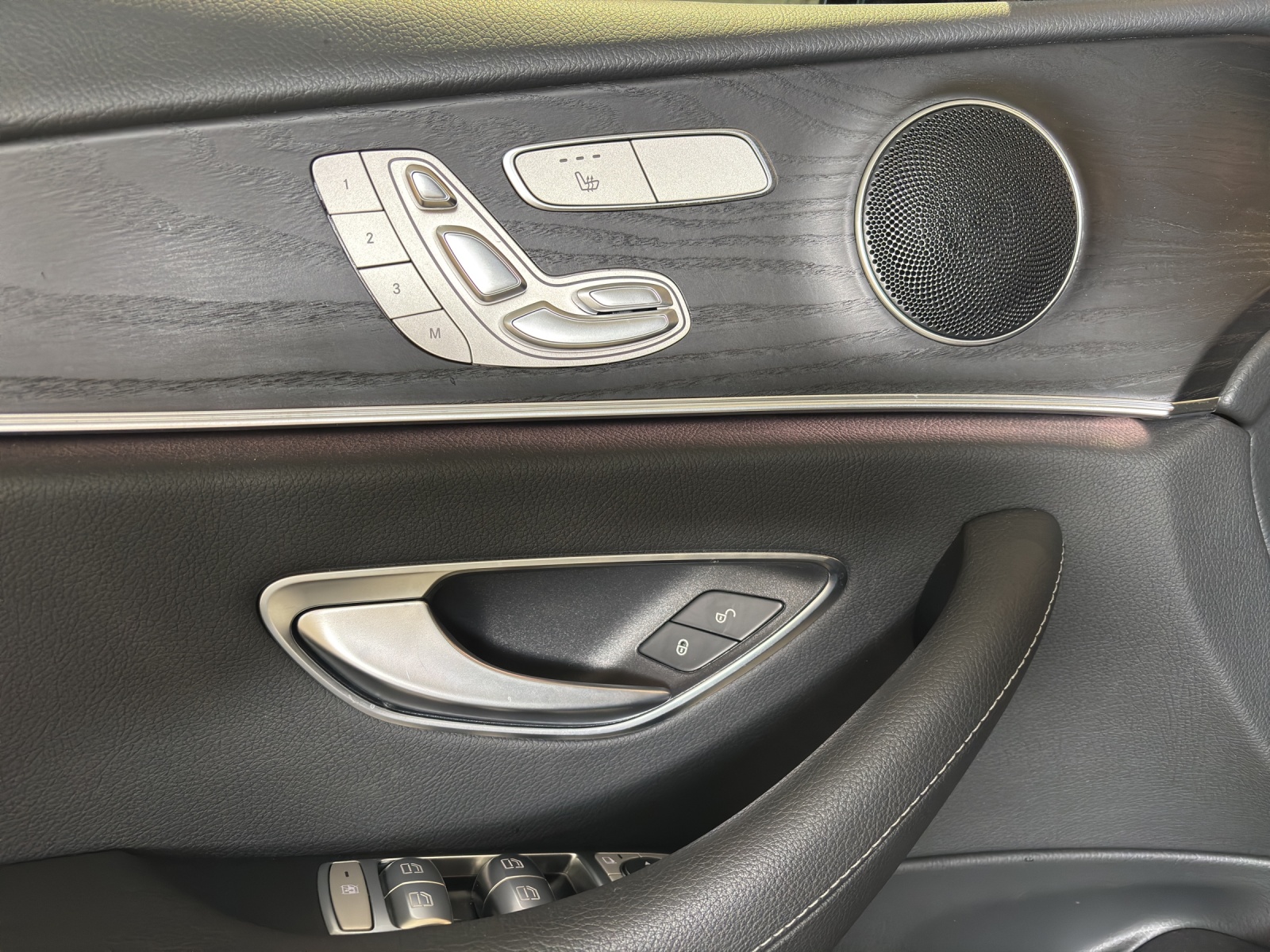 MERCEDES-BENZ E 220 d AMG Line 4M W213 - 3