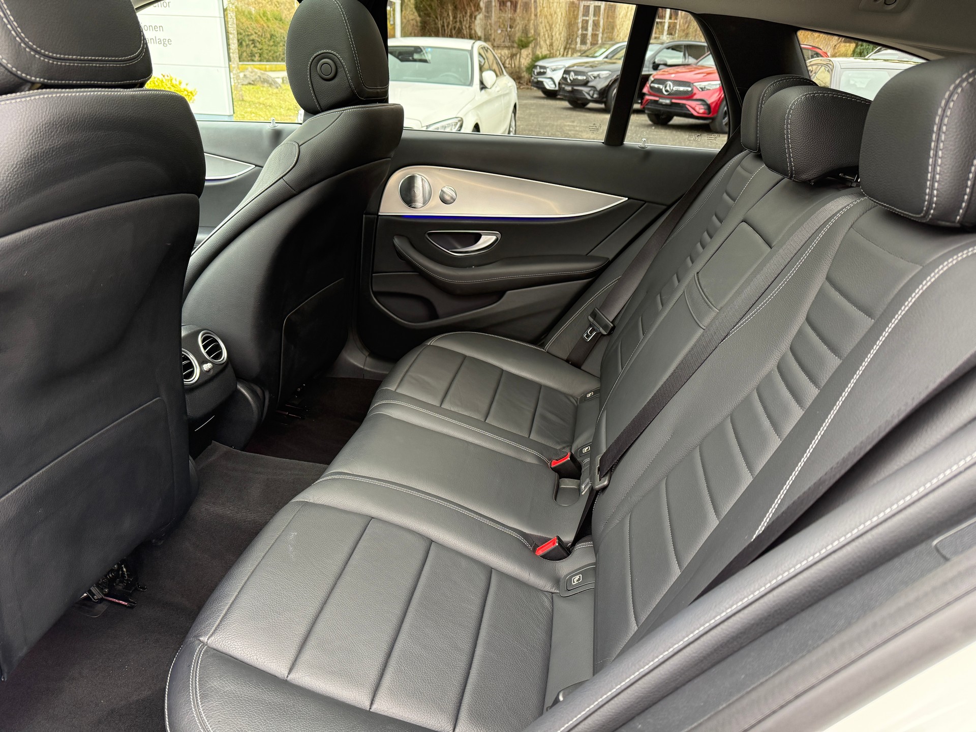 MERCEDES-BENZ E 200 Avantgarde 4 Matic - 6