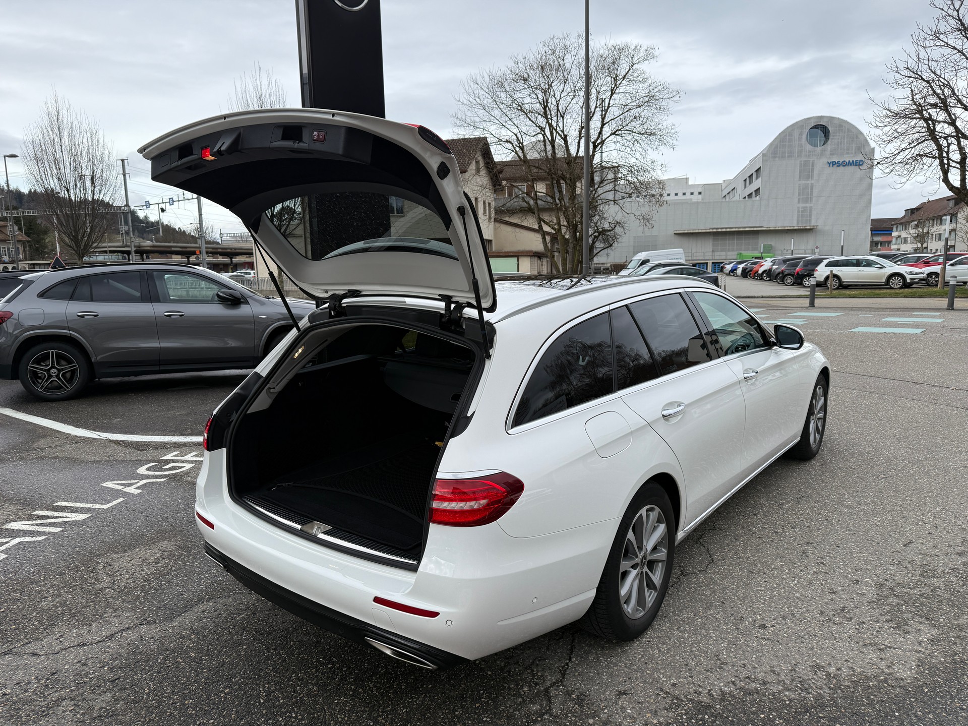 MERCEDES-BENZ E 200 Avantgarde 4 Matic - 8
