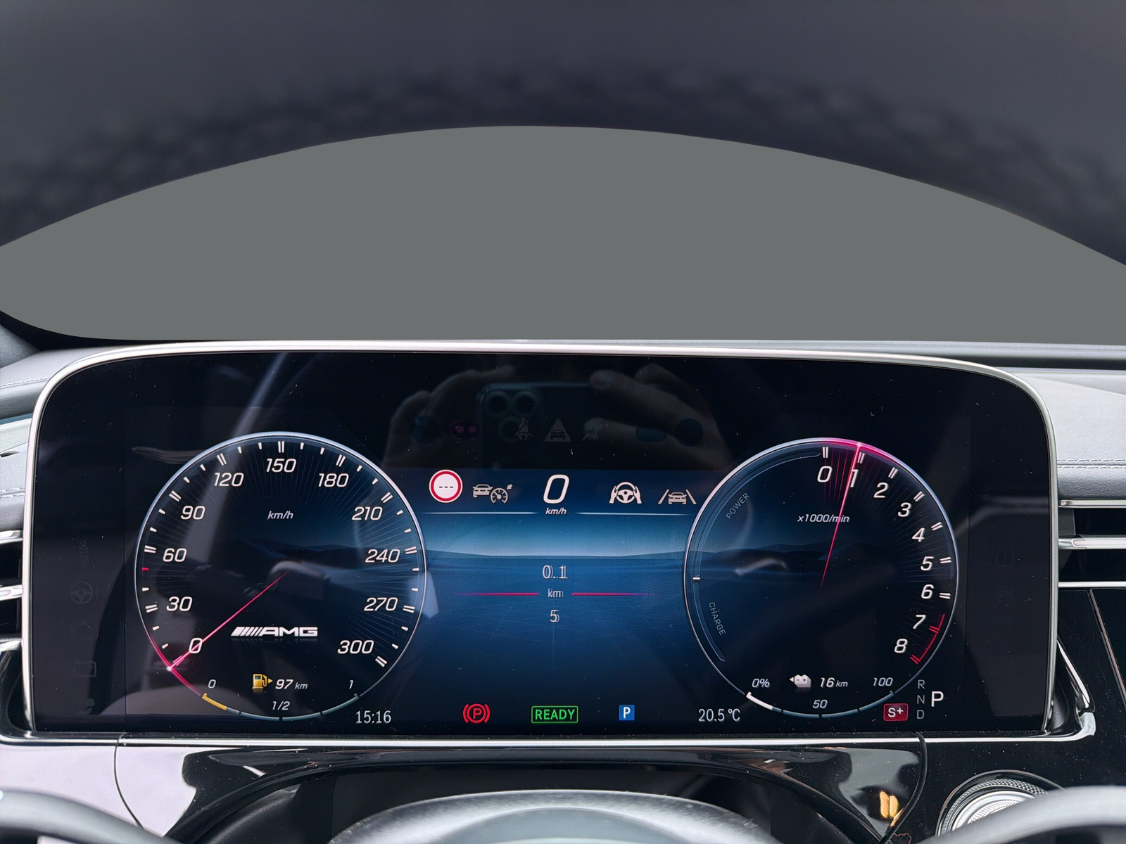 MERCEDES-BENZ E 53 AMG Hybrid 4Matic+ 9G-Tronic - 11