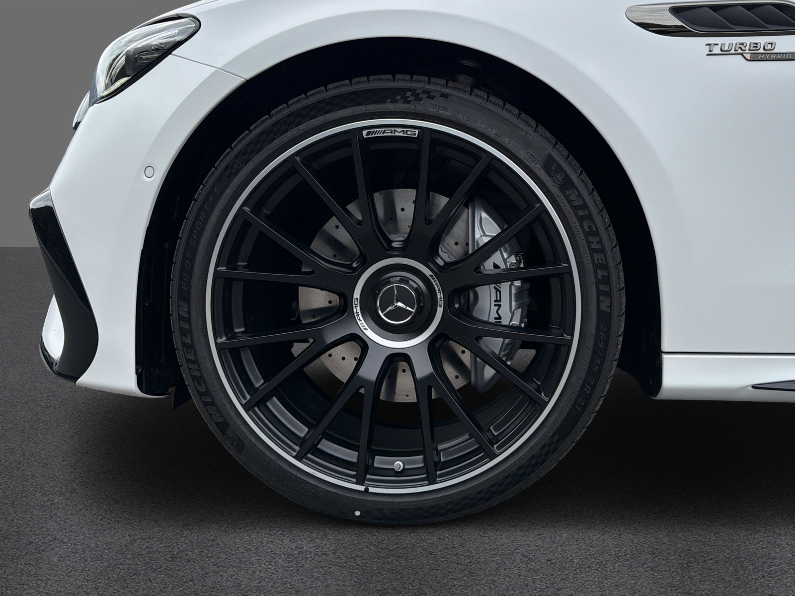 MERCEDES-BENZ E 53 AMG Hybrid 4Matic+ 9G-Tronic - 21