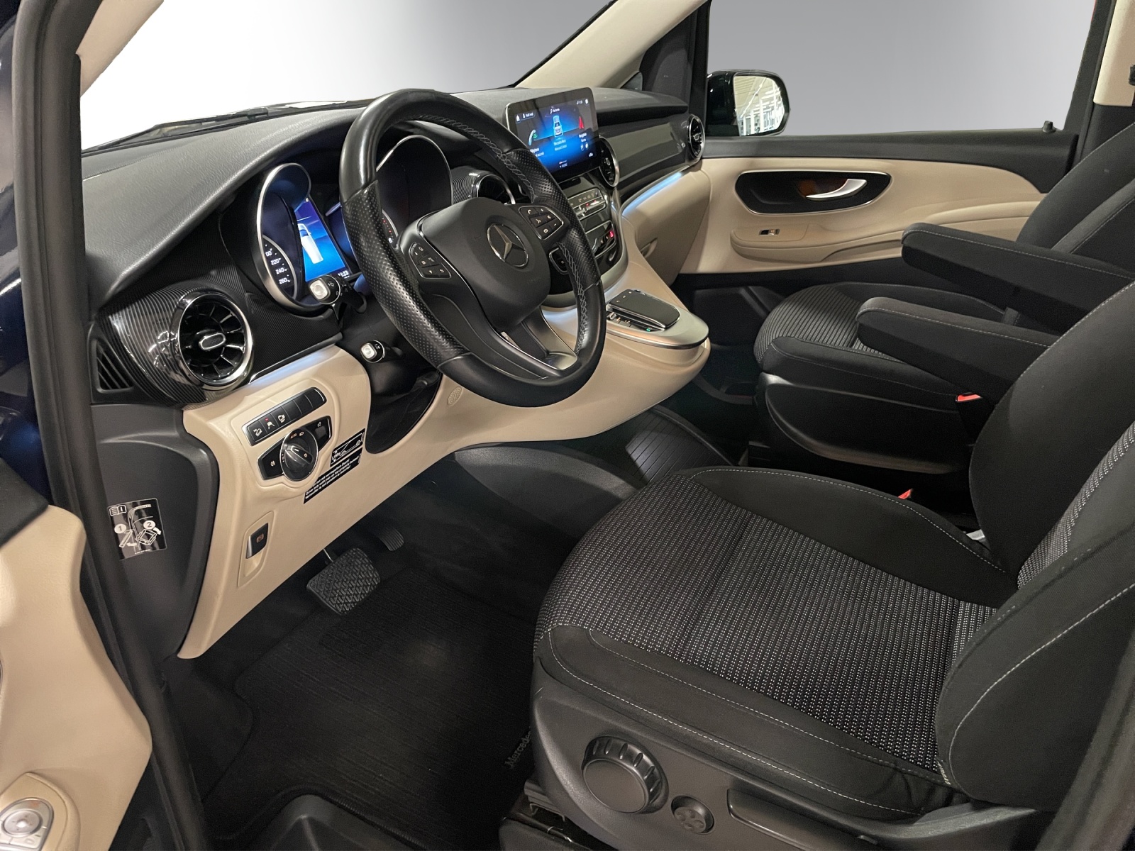 MERCEDES-BENZ Marco Polo 300 d 4M Automat - 7