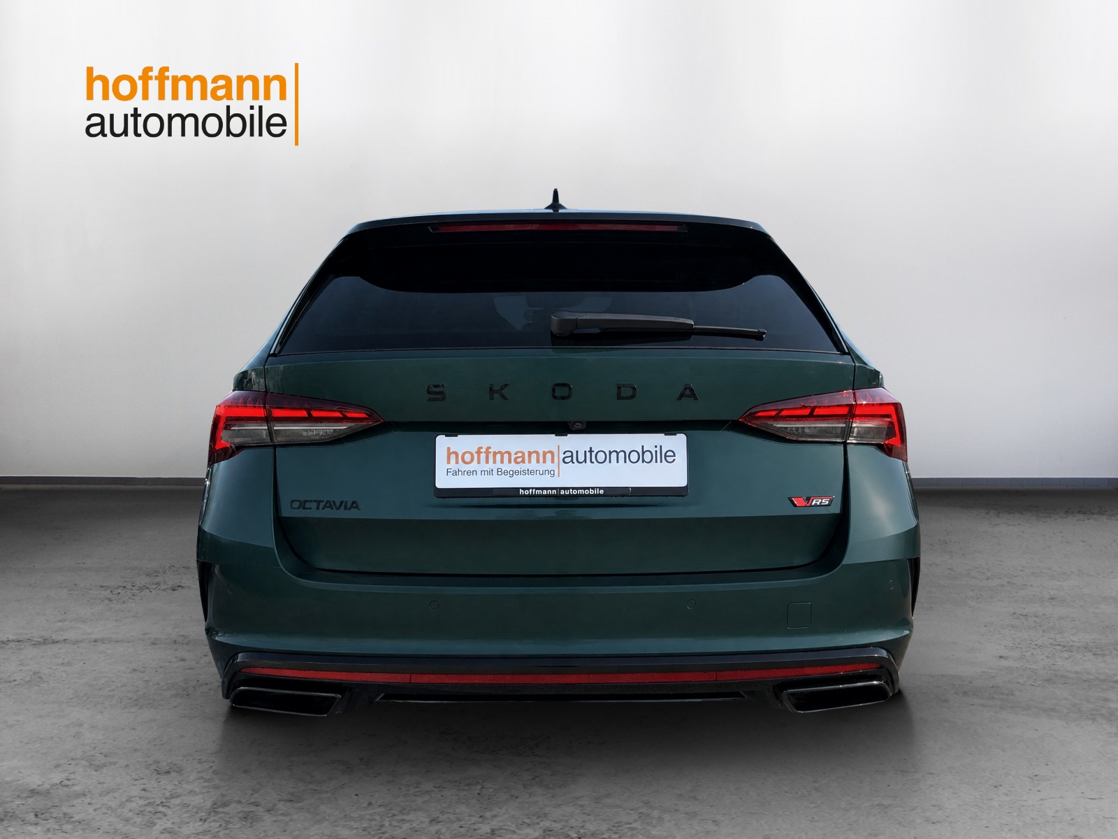 SKODA Octavia Combi 2.0 TSI DSG RS 30 Years Edition - 5