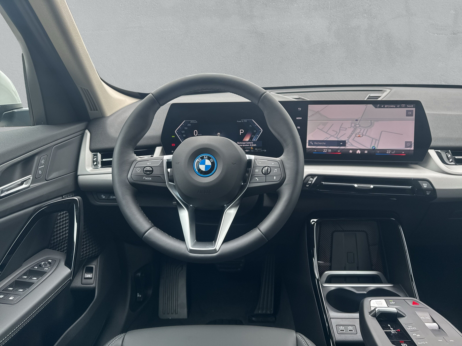 BMW X1 xDrive 25e - 16