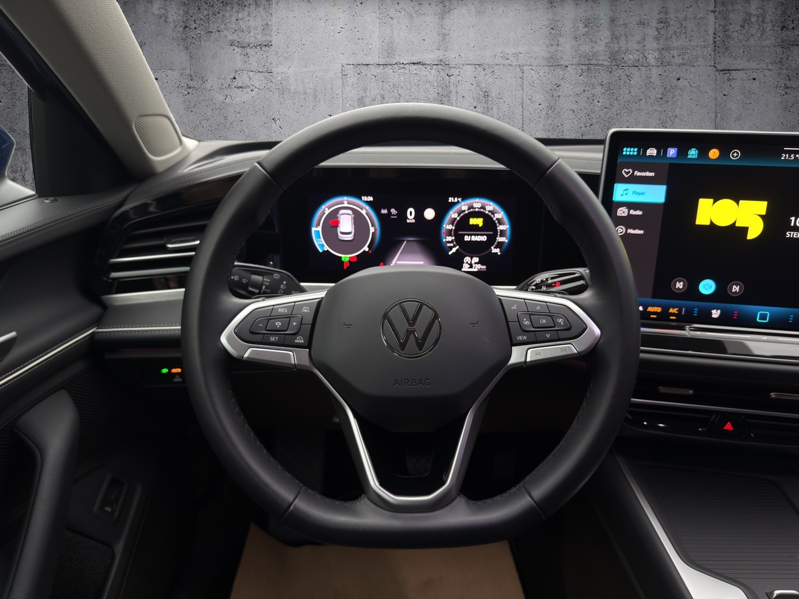 VW Passat Variant 2.0 TDI evo Business 4 Motion DSG *CH-Fahrzeug / Werksgarantie* - 8