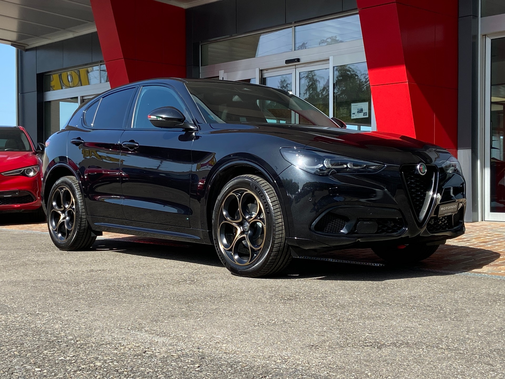 ALFA ROMEO Stelvio 2.0 Intensa Sky Q4 AT8 - 19