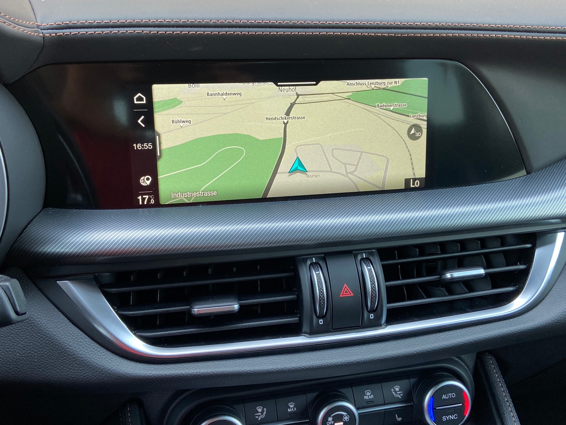 ALFA ROMEO Stelvio 2.0 Intensa Sky Q4 AT8 - 17