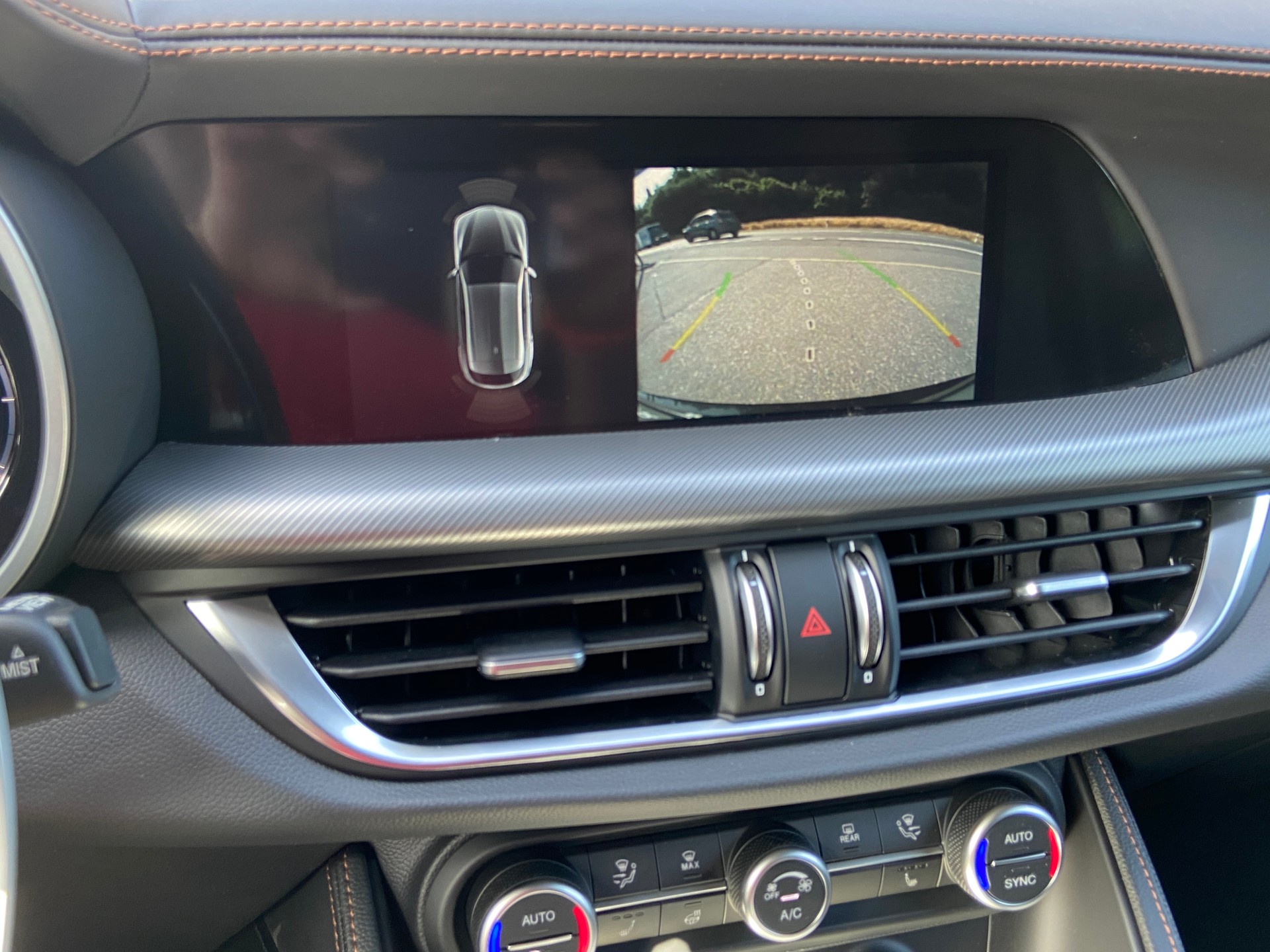 ALFA ROMEO Stelvio 2.0 Intensa Sky Q4 AT8 - 18