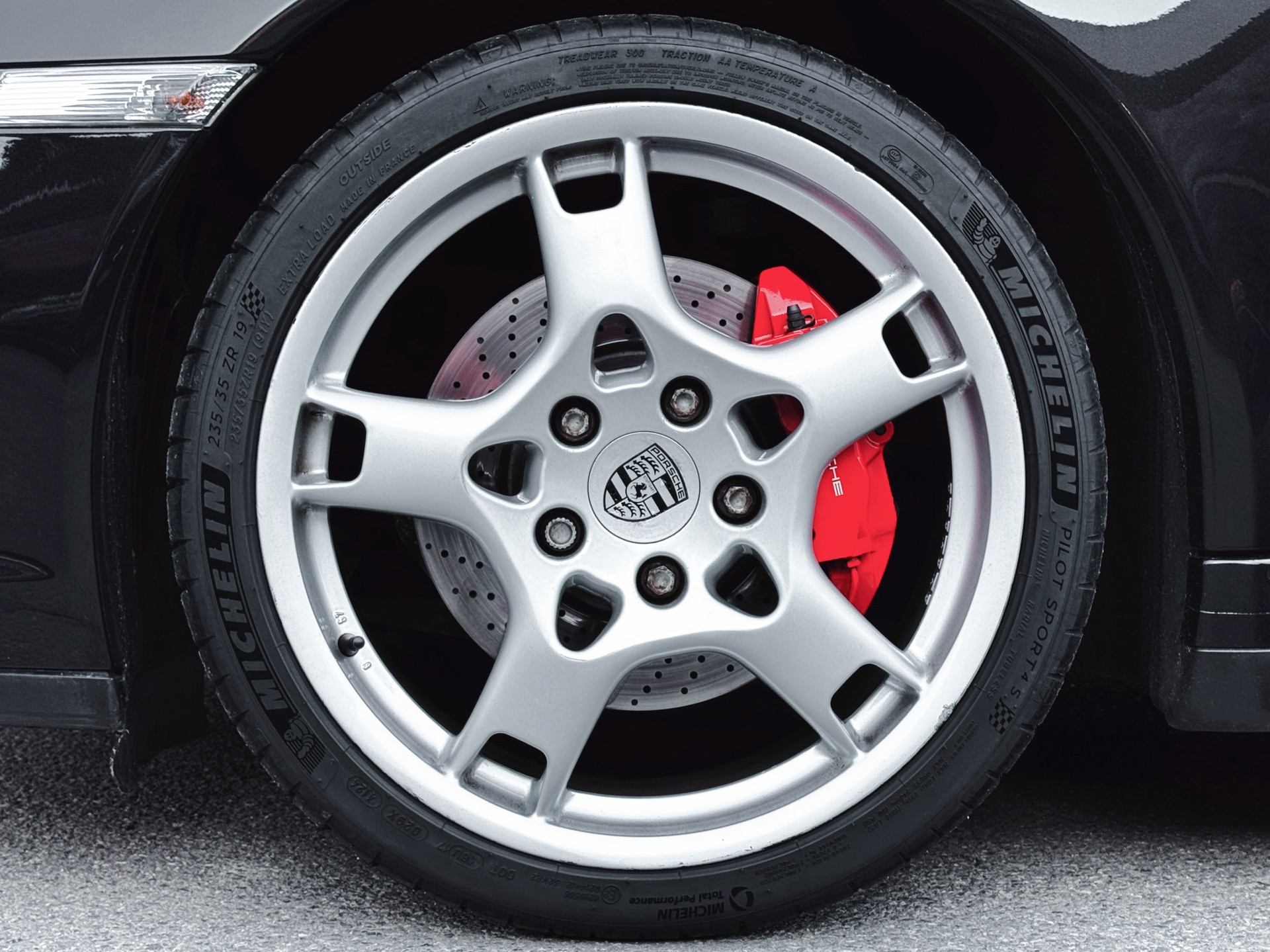 PORSCHE 911 Carrera 4S - 7