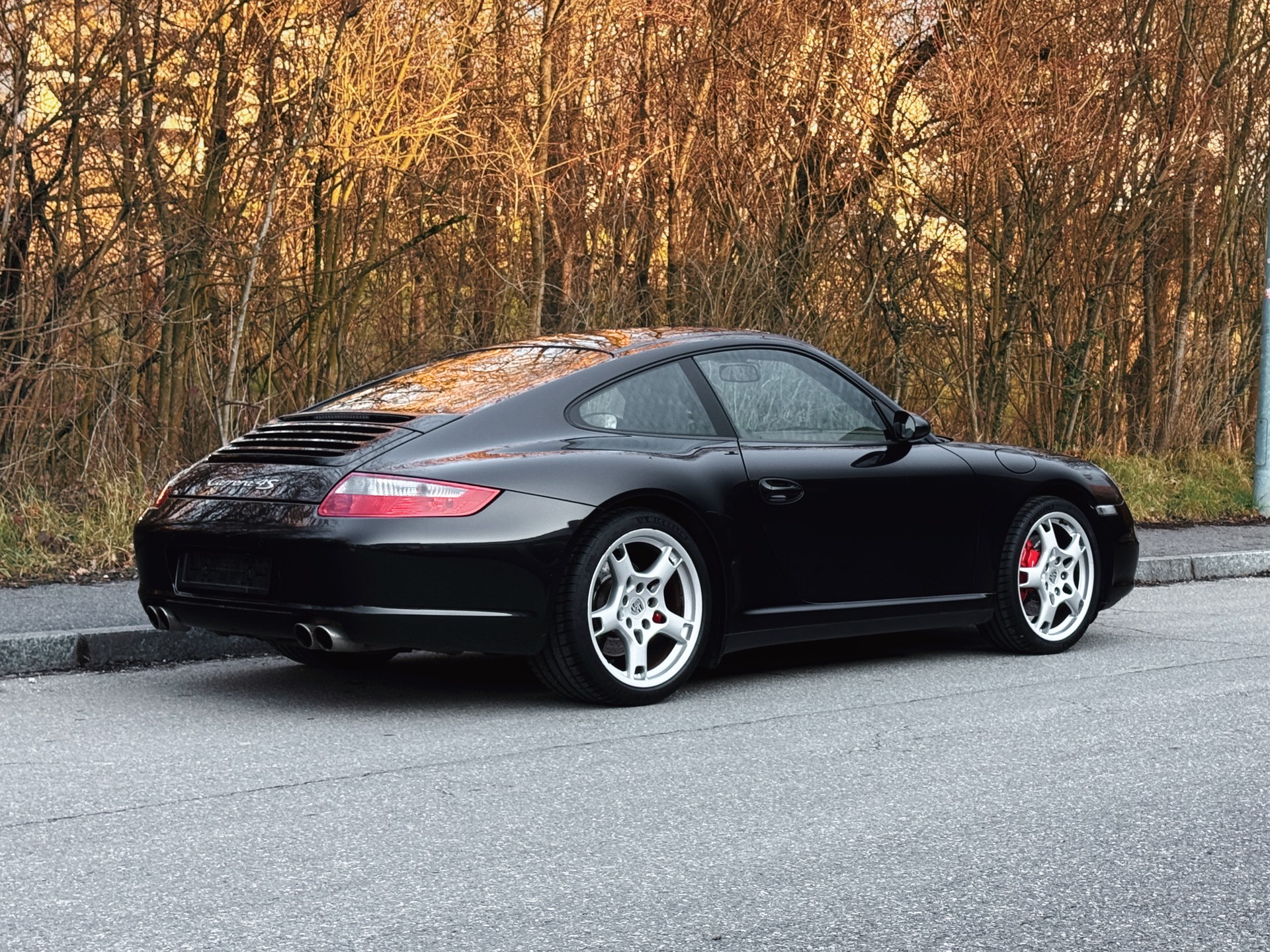 PORSCHE 911 Carrera 4S - 4