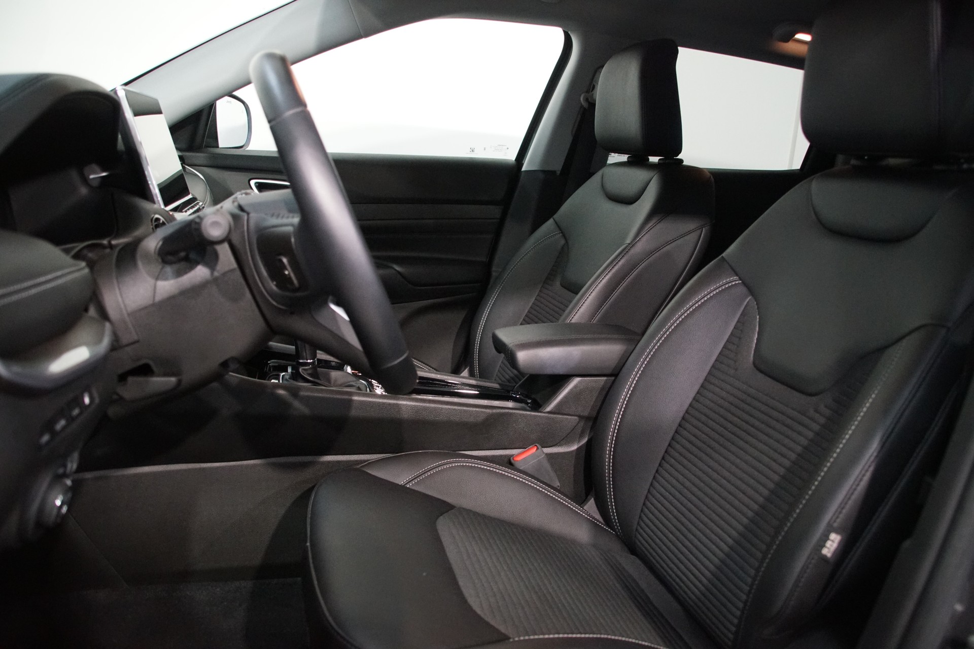 JEEP Compass 1.3 T PHEV Swiss Limited AWD - 11