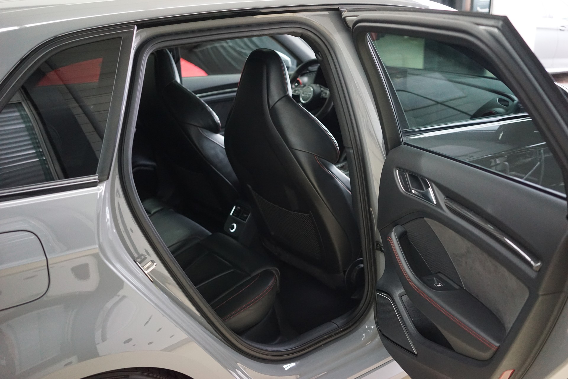 AUDI RS3 Sportback 2.5 TSI quattro S-tronic / ABT 460Ps. / NARDO ** - 30