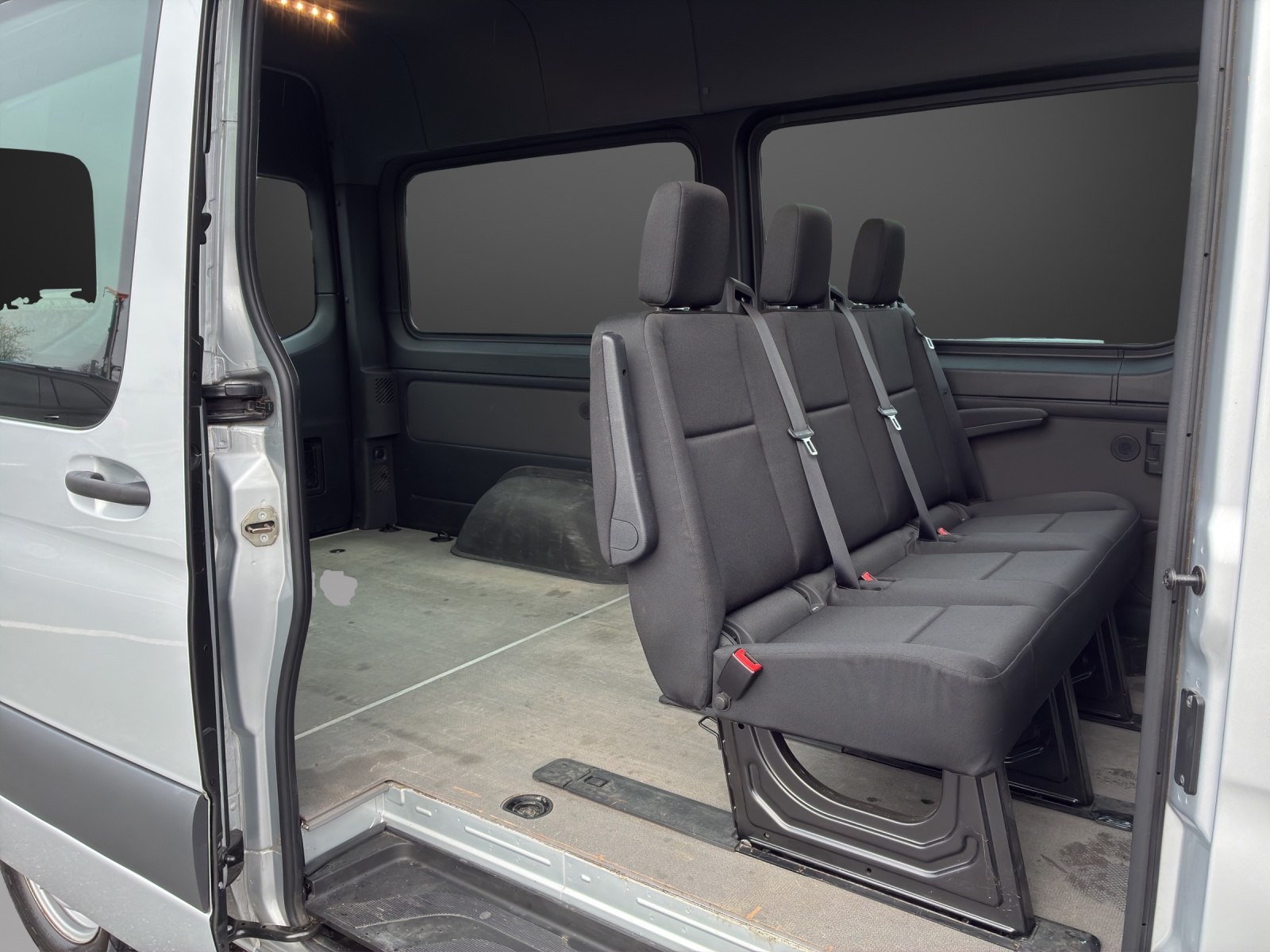 MERCEDES-BENZ Sprinter 317 CDI Standard 9G-TRONIC - 11