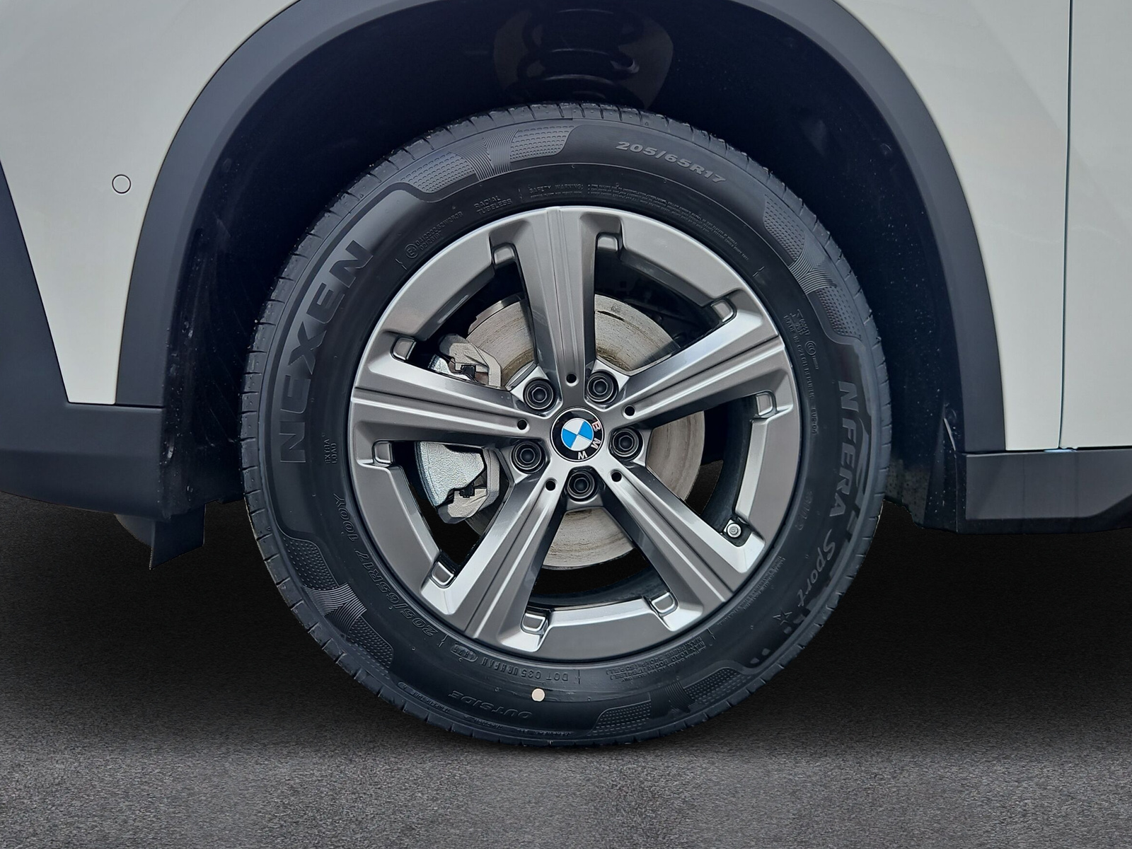 BMW X1 sDrive 18i - 10