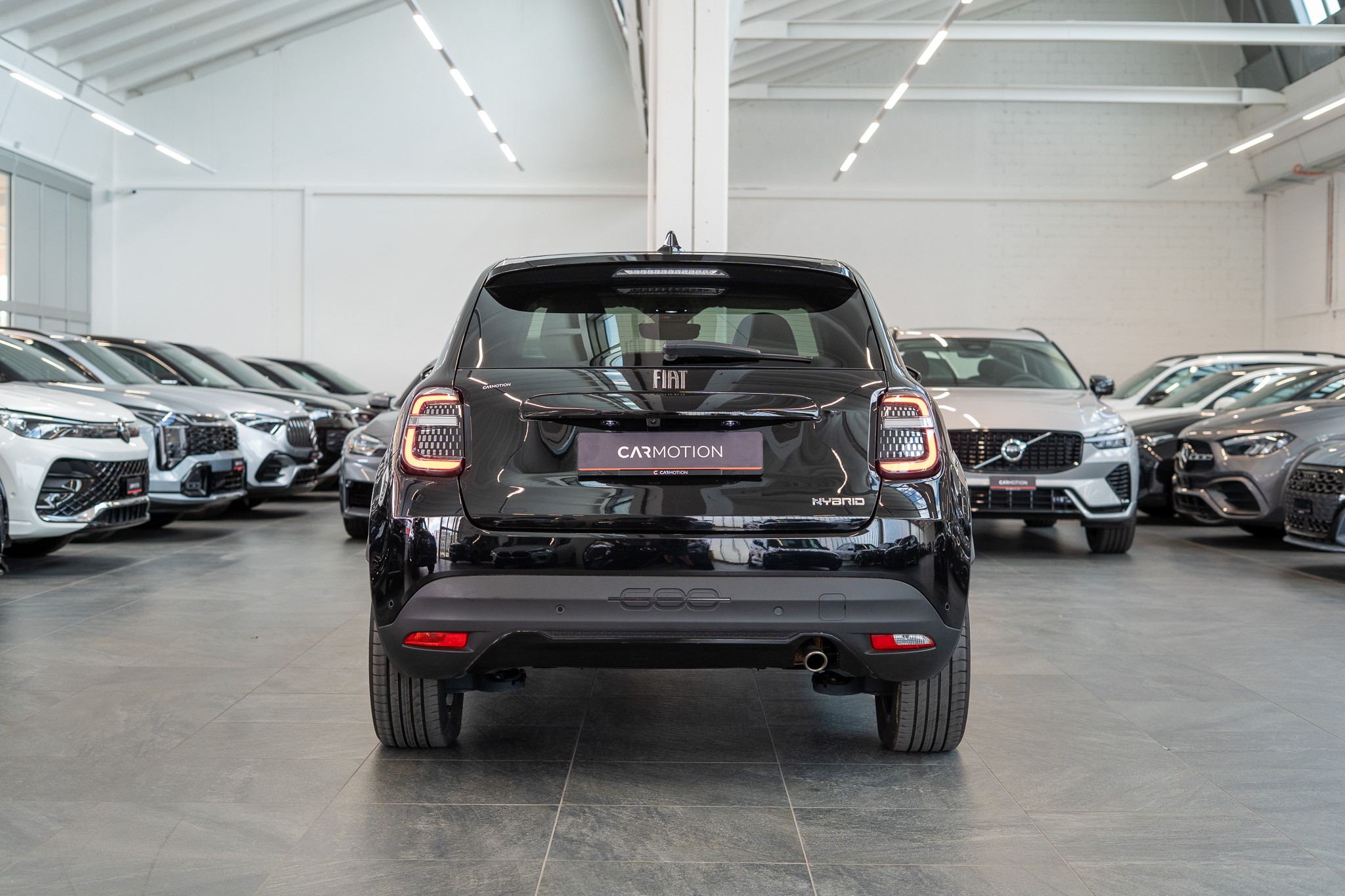 600 1.2 Hybrid La Prima / Leder Sitze / Navi