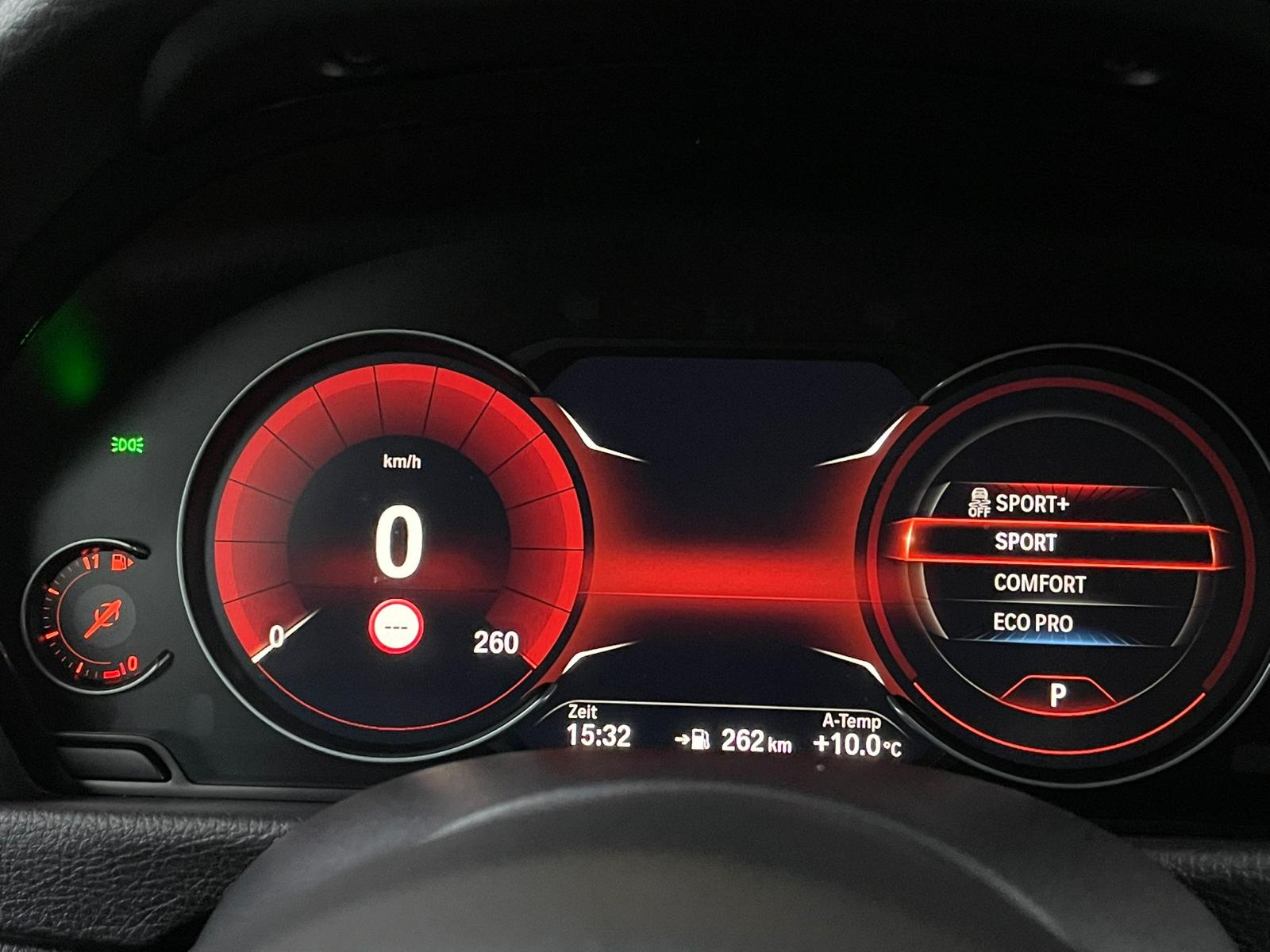 BMW 335d xDrive SAG Touring-9