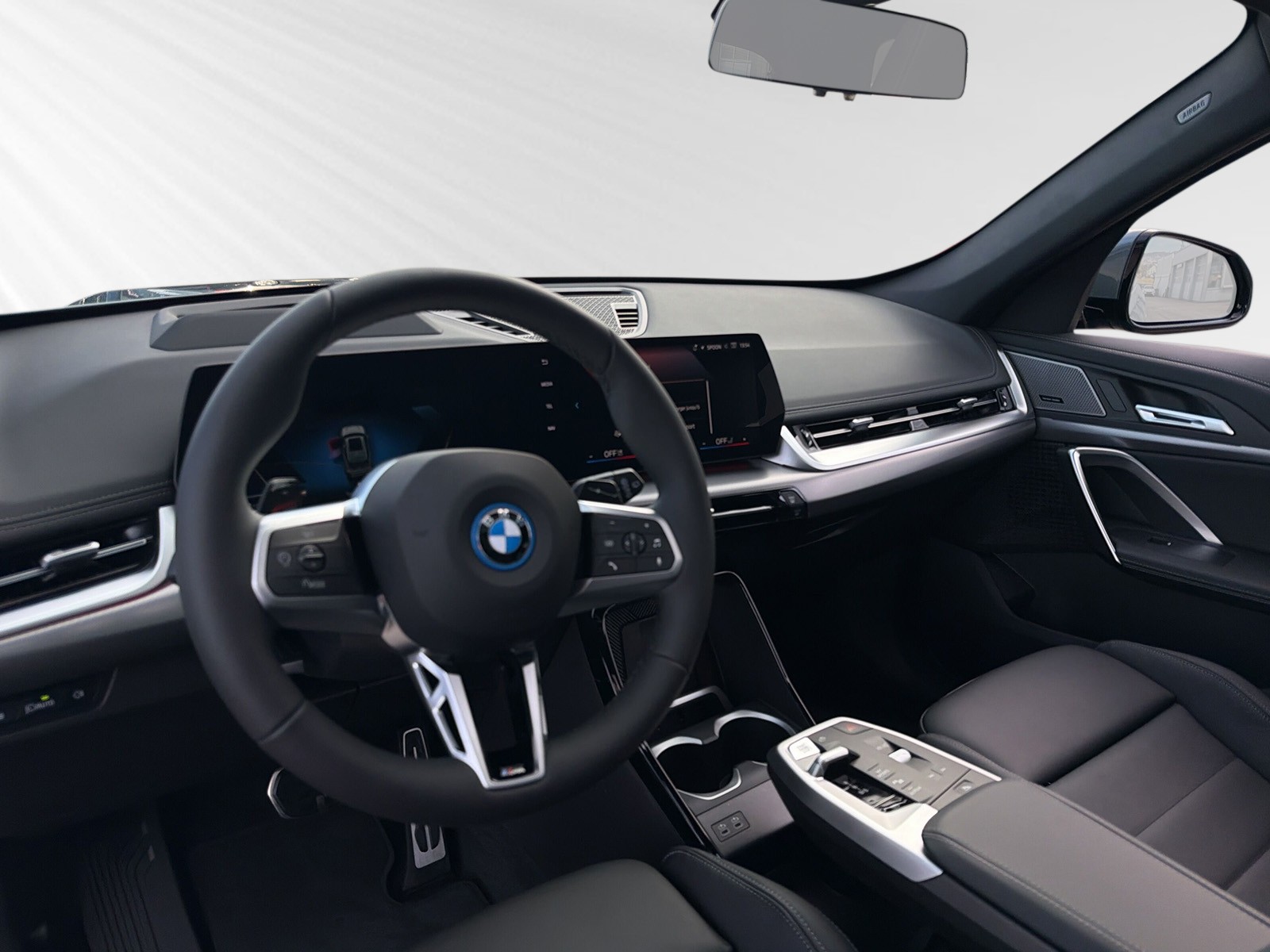 BMW X1 xDrive 30e M Sport Pro - 4