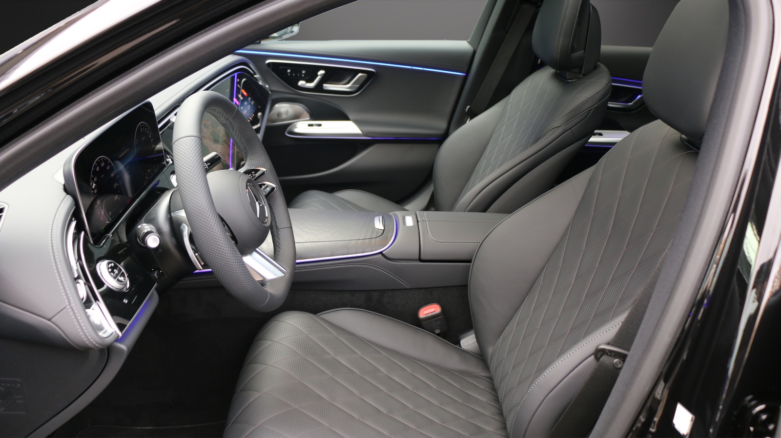 MERCEDES-BENZ E 400 e 4Matic 9G-Tronic - 11