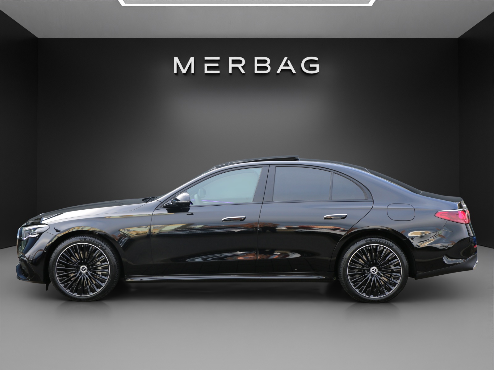 MERCEDES-BENZ E 400 e 4Matic 9G-Tronic - 2