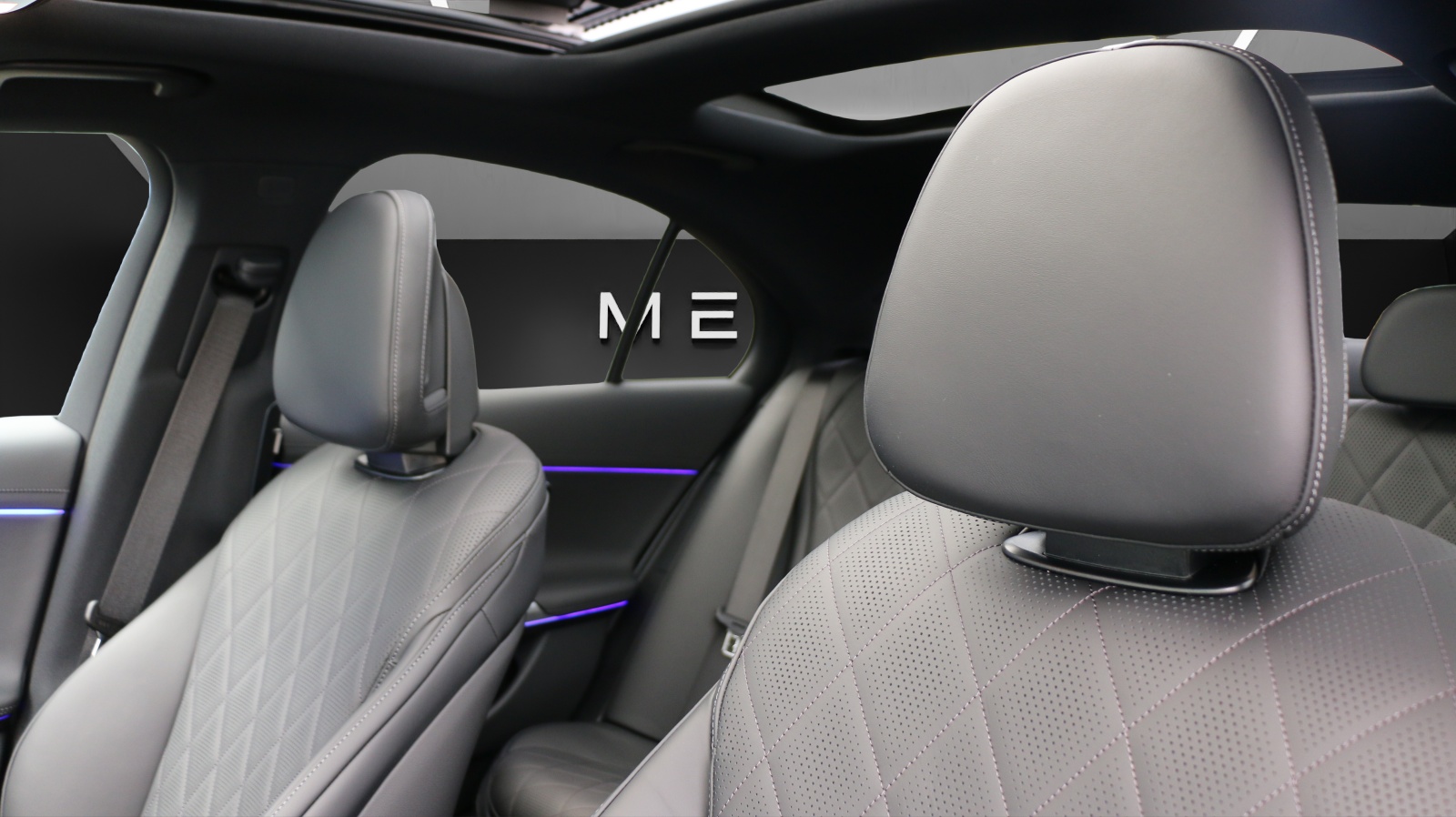 MERCEDES-BENZ E 400 e 4Matic 9G-Tronic - 10